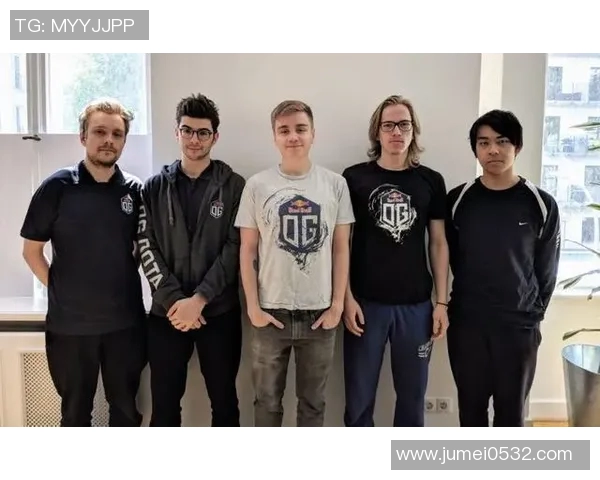 FPX在DOTA2赛场上的节奏掌控与失误分析