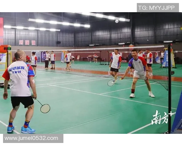 成都羽毛球队在精英赛中的灵活性表现分析与点评