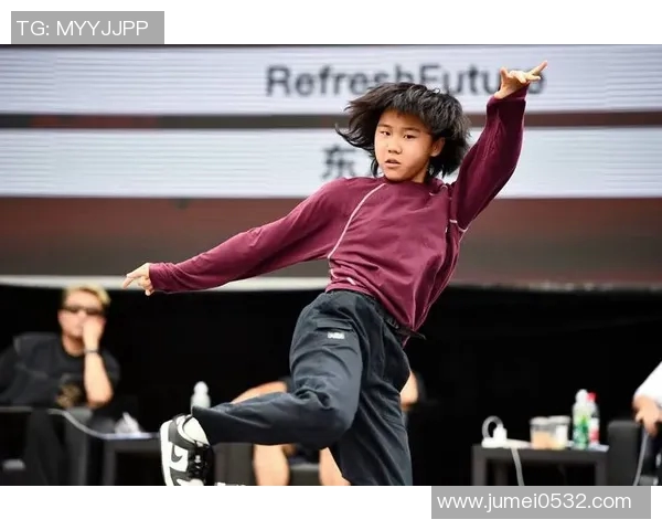 赛后分析:上海街舞队与南京街舞队的表现与状态对比探讨